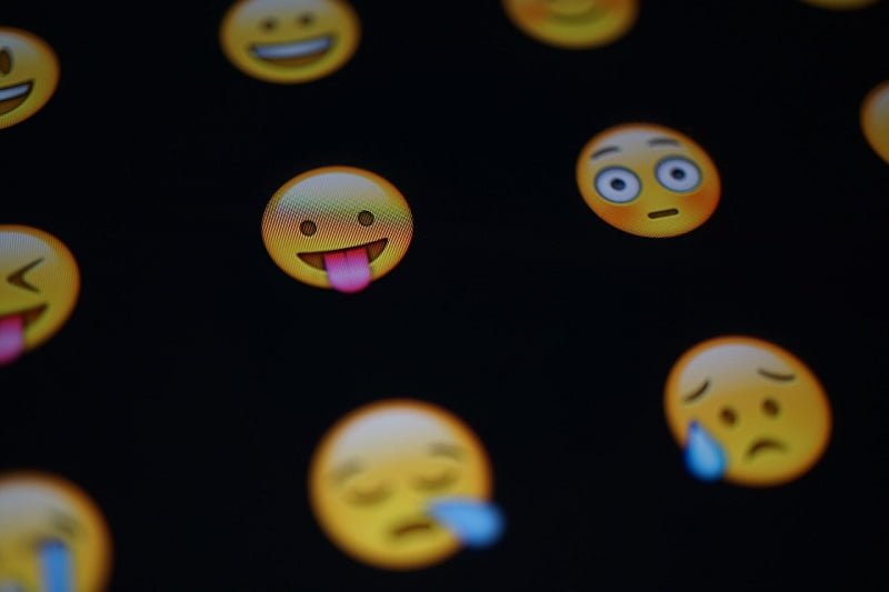 SpeakEmoji