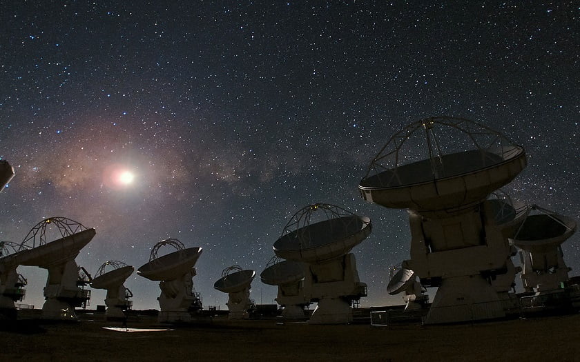 ALMA Telescope high up in the Atacama Desert