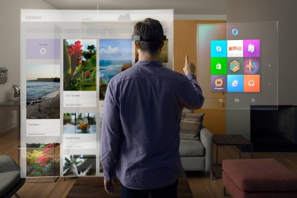 Microsoft HoloLens Developer Edition 2