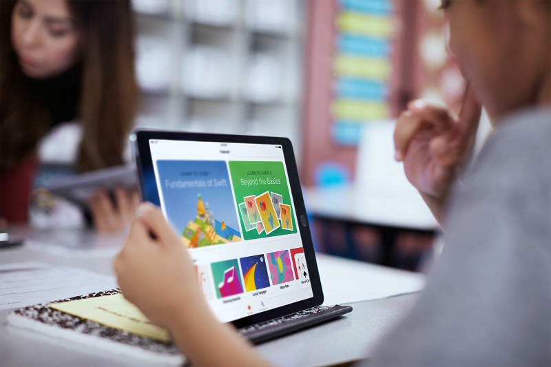 Swift Playgrounds 