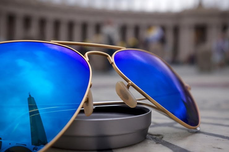Dior’s Frame-Maker Smart Glasses