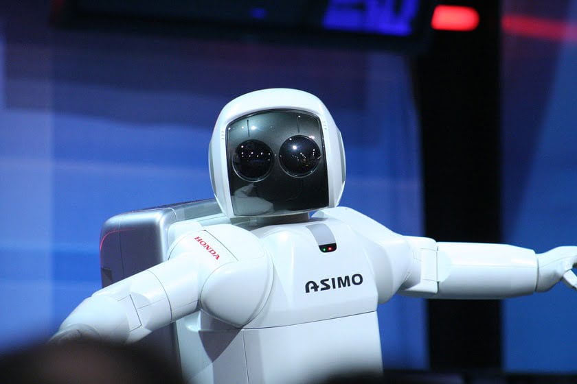 Granting Robots’ Legal Status