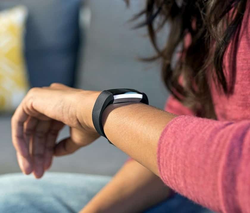 fitbit alta hr
