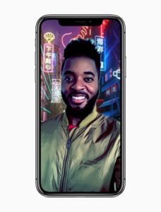 iPhone X triple-camera