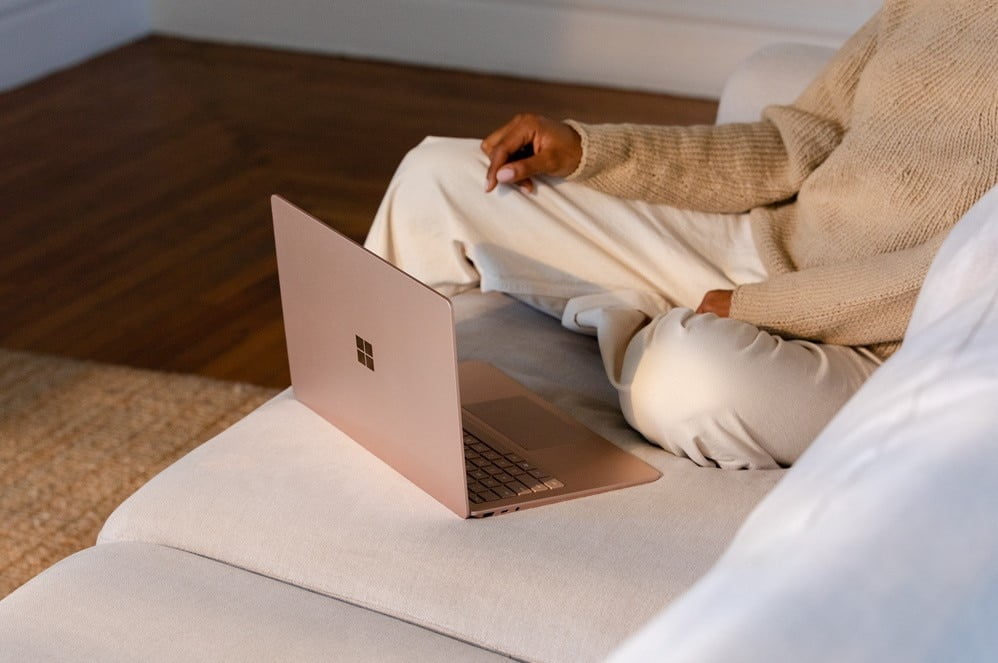 2020-Microsoft-Surface-Laptop-3.