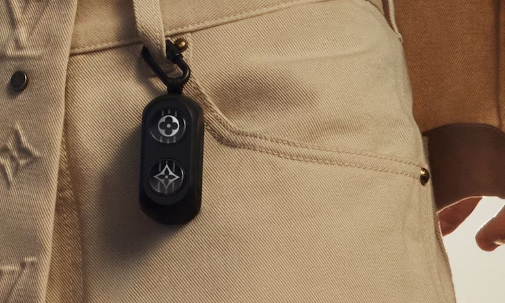 Luxury On Display With the World’s Most Expensive Earphones