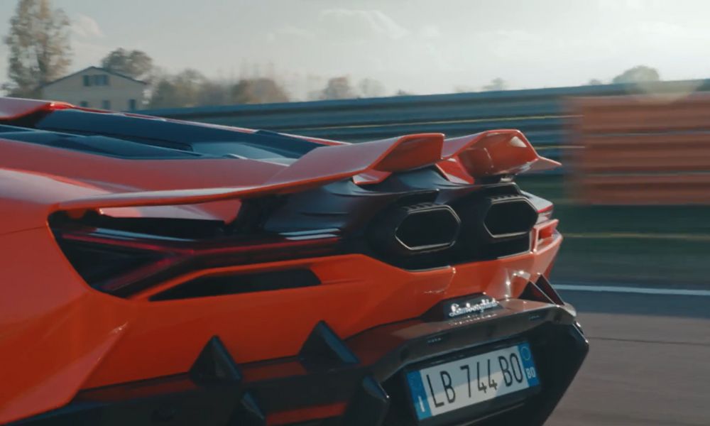 Tech in Motion: Lamborghini Telemetry X Introduced at CES 2024