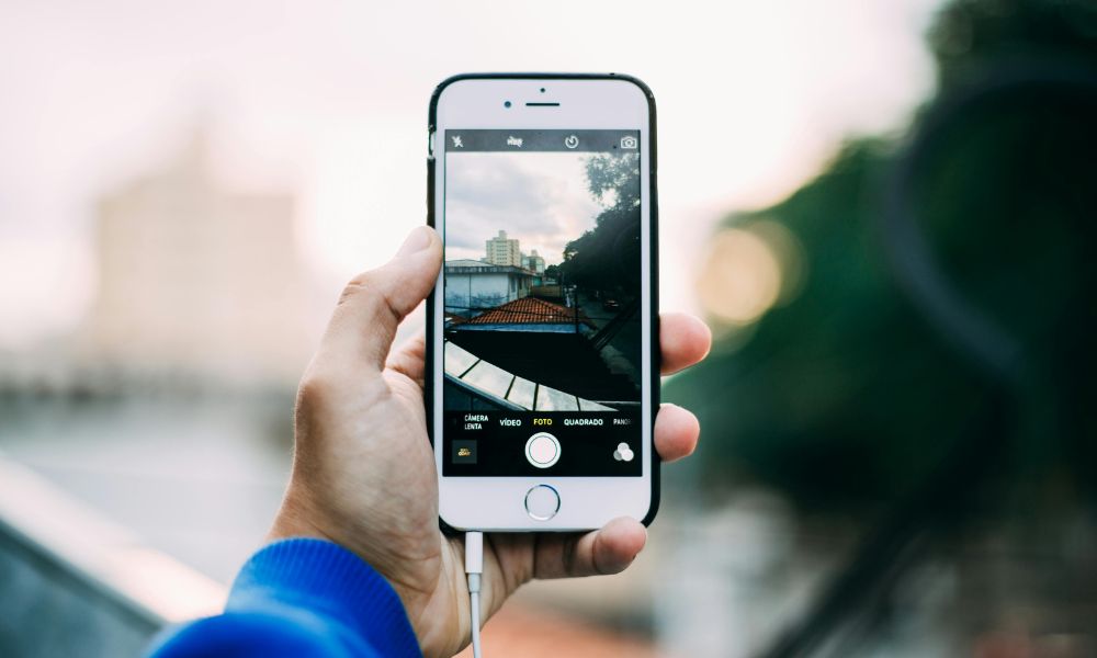 iOS 17.5 deleted photos