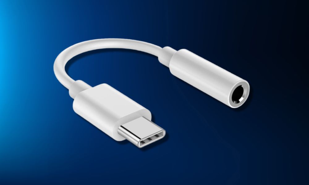 Apple switches to USB-C